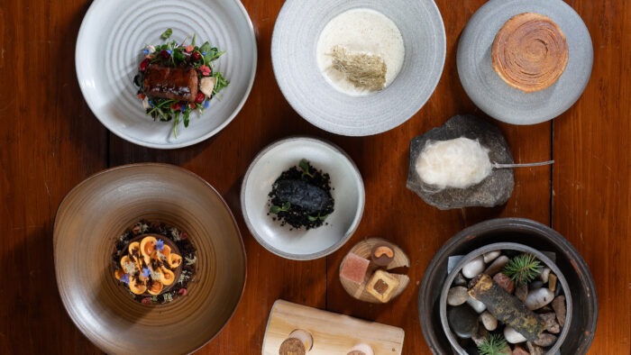 Menu gastronomique huit service du Baluchon, printemps été 2026