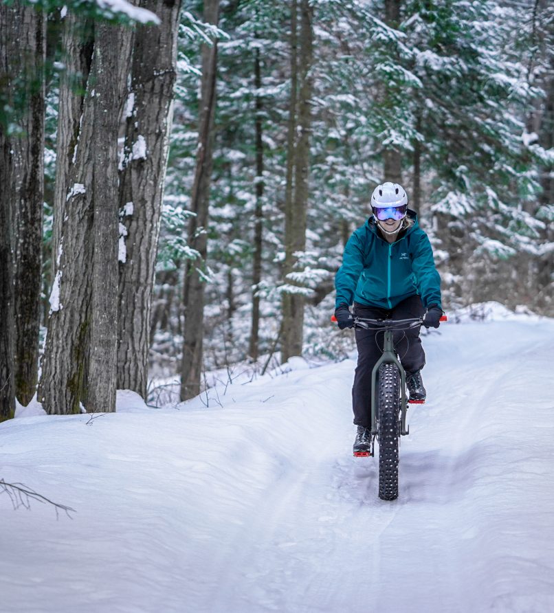 Fat biking activities and Winter Wear Rental in Quebec City